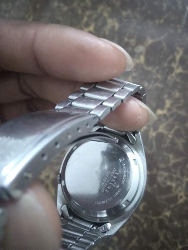 Seiko 5 automatic  - 2 - Antiquities  on Aster Vender