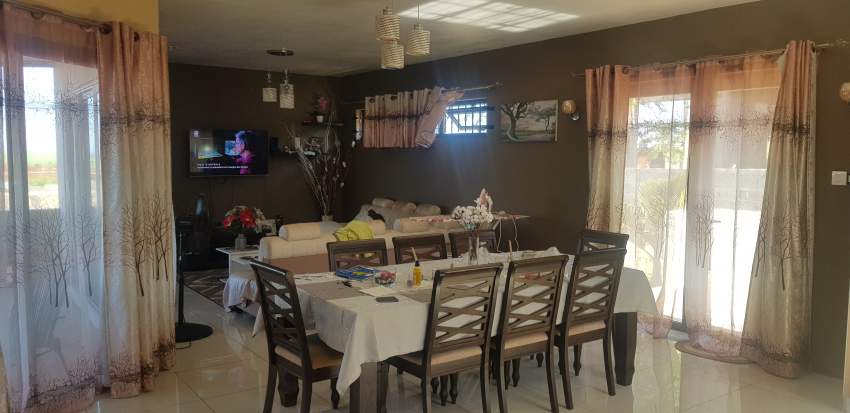 house - 0 - House  on Aster Vender