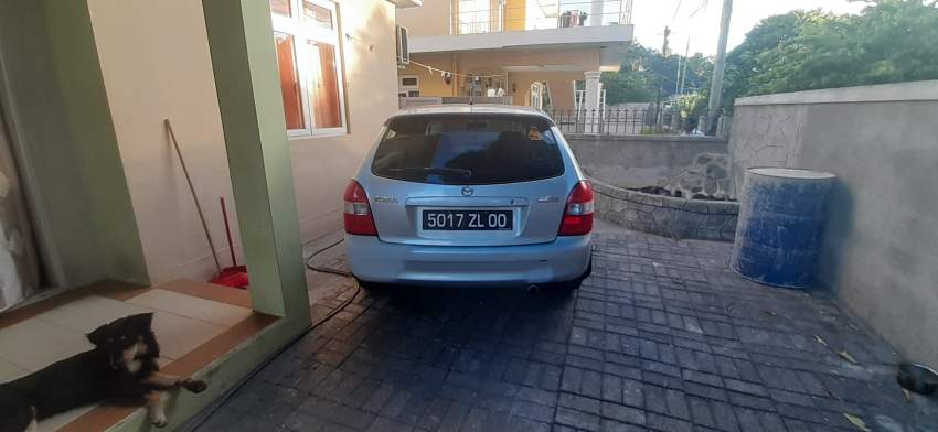 A vendre sans apareil  - 1 - Family Cars  on Aster Vender
