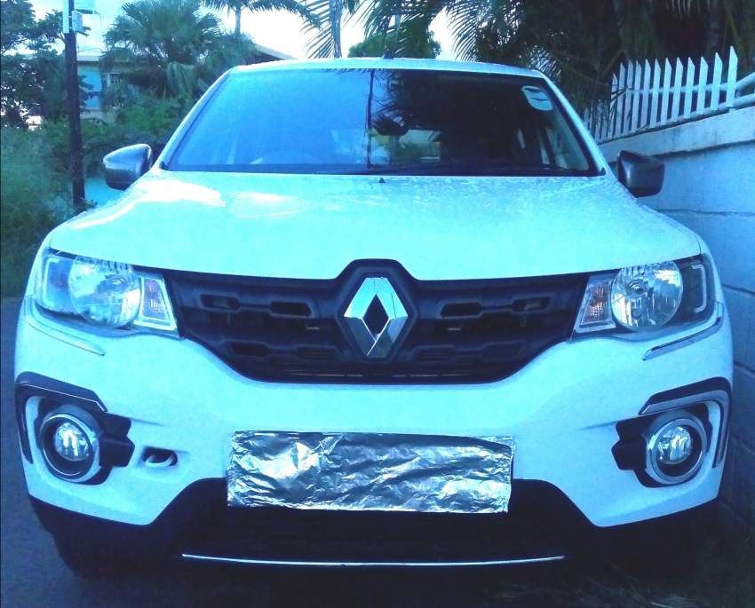 Renault Kwid 1000cc - 1 - Compact cars  on Aster Vender