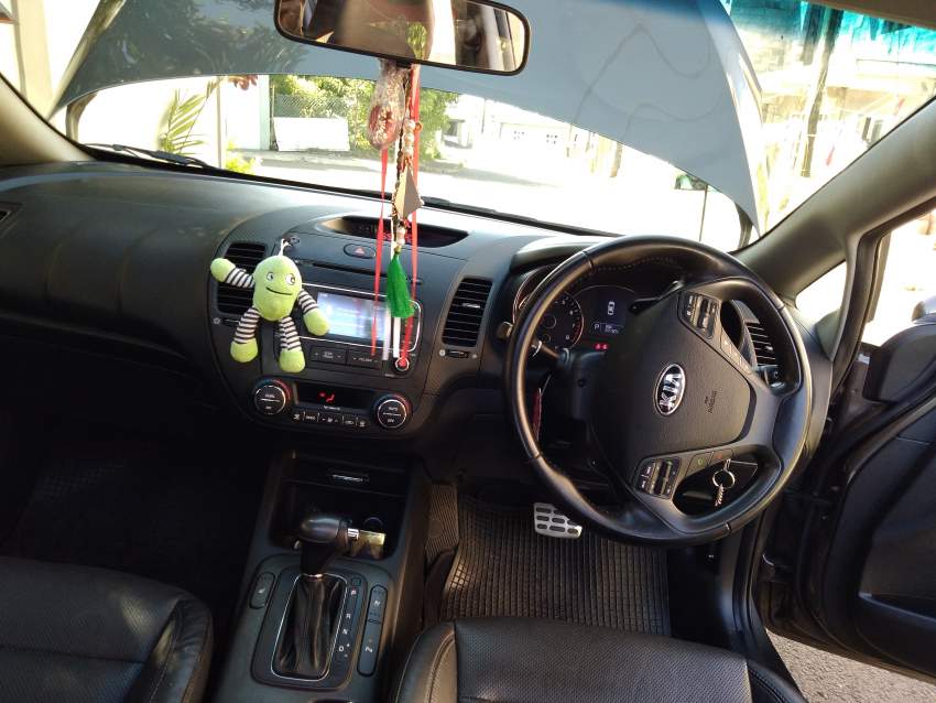 Kia cerato ex pack - 5 - Luxury Cars  on Aster Vender