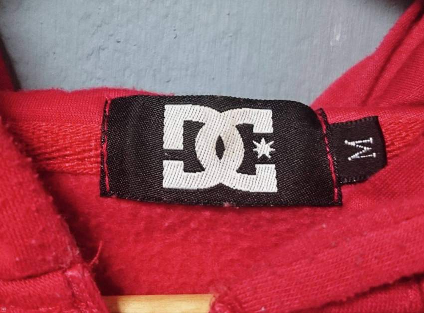 HOODIE - DC SHOES - SIZE M - 2 - Hoodies & Sweatshirts (Men)  on Aster Vender