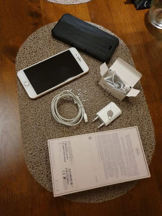 Iphone 8 plus 64 Gb on Aster Vender