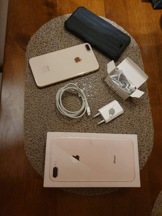 Iphone 8 plus 64 Gb - 1 - iPhones  on Aster Vender