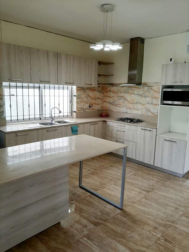 House - 3 - House  on Aster Vender