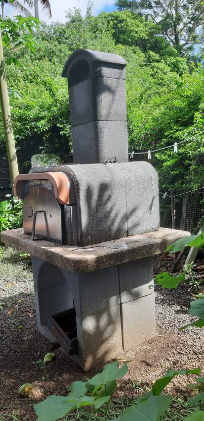 FOUR A PIZZA - 0 - Garden Furniture  on Aster Vender