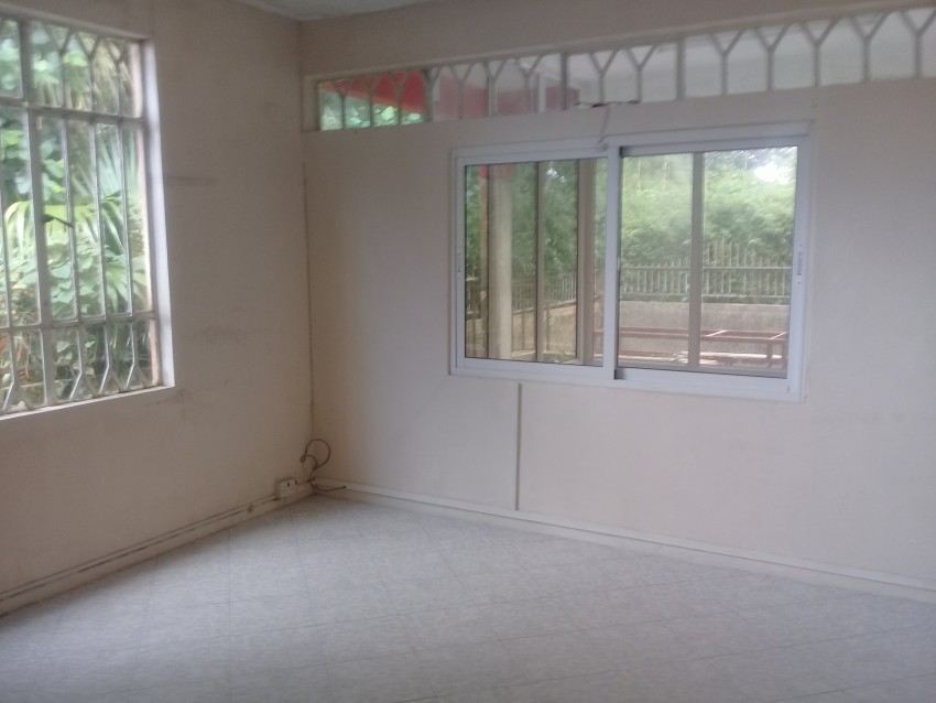 Bureau a louer - 3 - Office Space  on Aster Vender