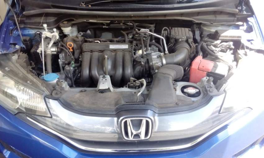 HONDA FIT  - 3 - Family Cars  on Aster Vender