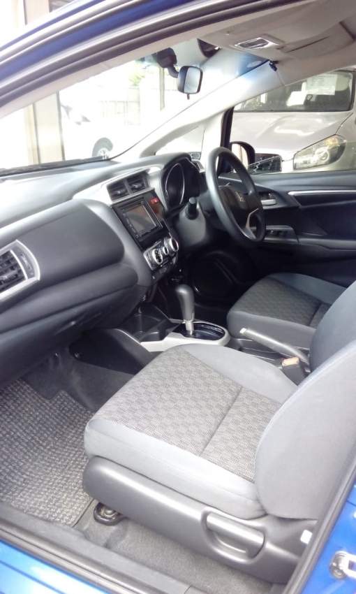 HONDA FIT  - 1 - Family Cars  on Aster Vender