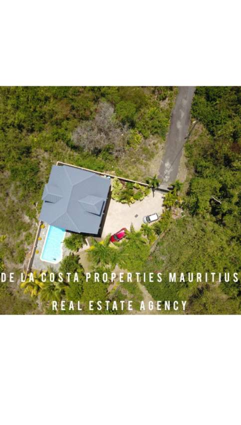 Villa on Sale Near Tousserok Hotel - 0 - Villas  on Aster Vender