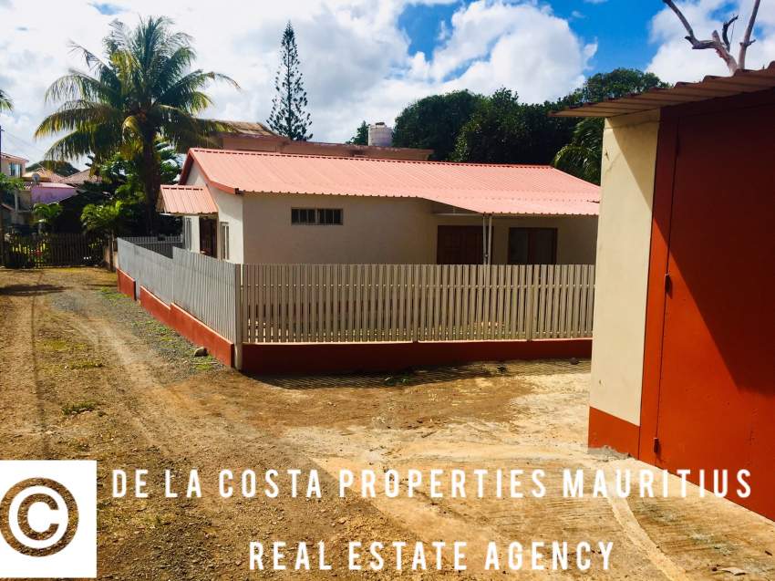 HOUSE ON SALE @ KHOYRATTY@ Rs4,350,000 - 3 - House  on Aster Vender