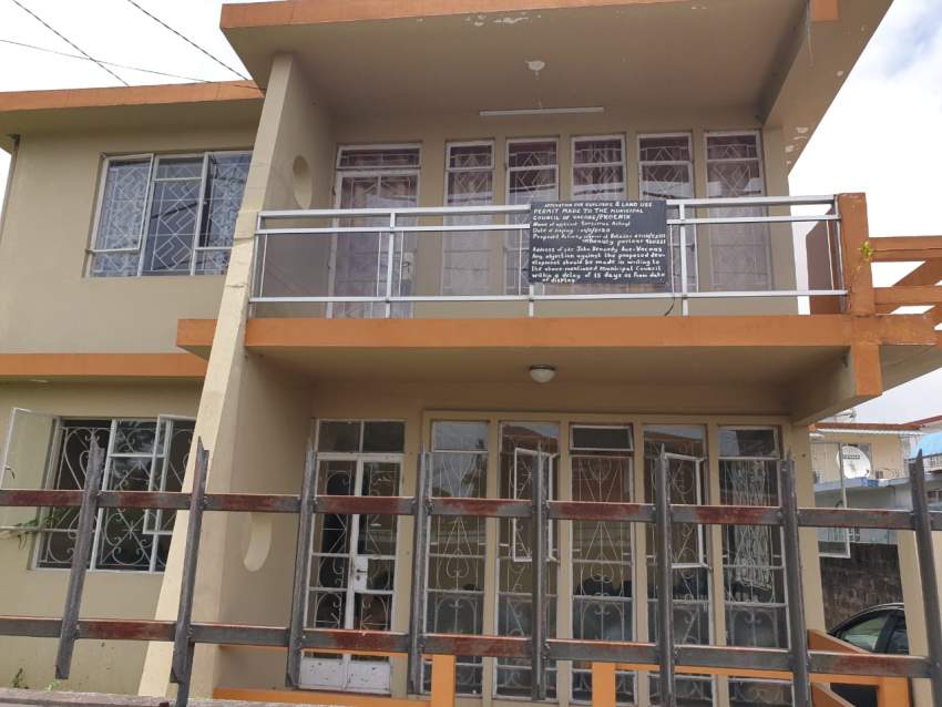 Maison à Louer - Vacoas - 0 - House  on Aster Vender