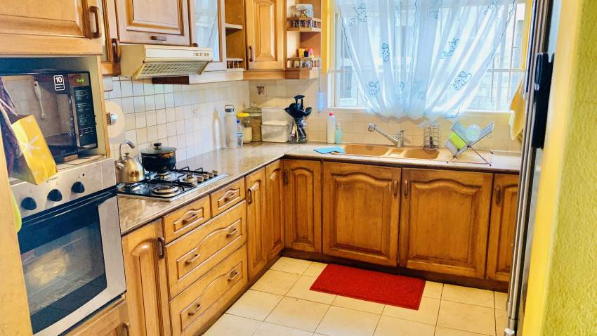 House - 4 Bedrooms - 3200 sq ft - 1 - House  on Aster Vender