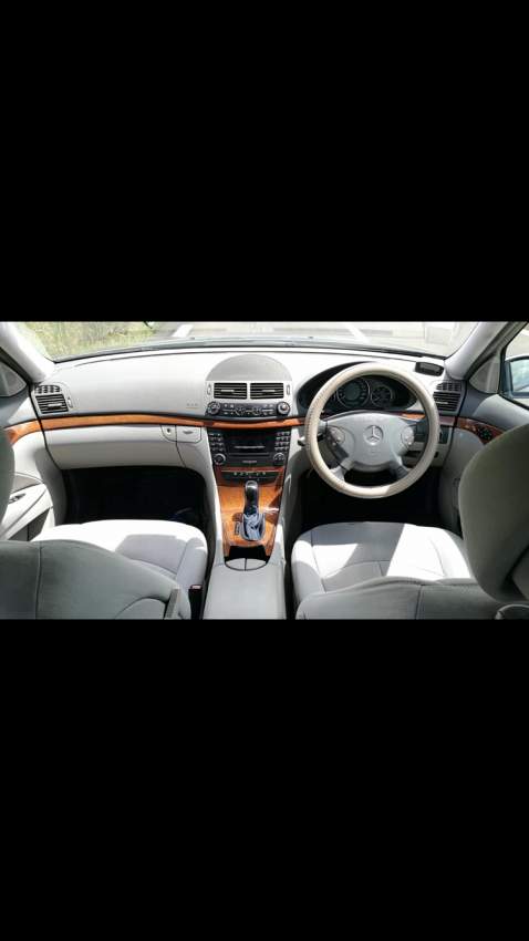 Mercedes Benz E320 CDI - 5 - Luxury Cars  on Aster Vender