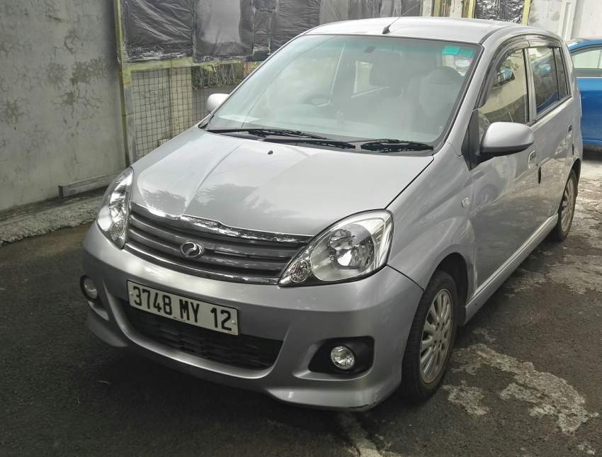 Voiture a vendre - 0 - Compact cars  on Aster Vender