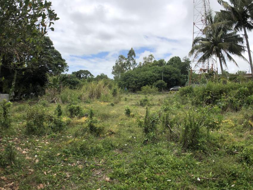 TERRAIN RÉSIDENTIEL - 25.33 PERCHES - Laventure Flacq - 1 - Land  on Aster Vender