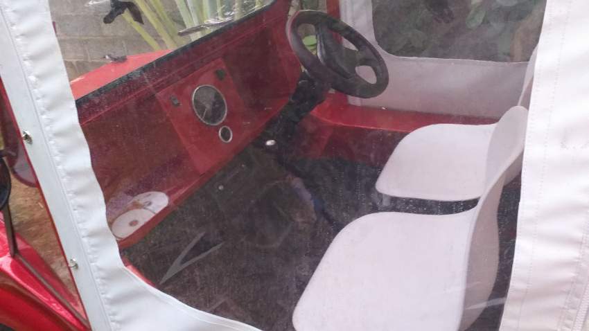 Mini Moke 88 - 1 - Vintage Car  on Aster Vender