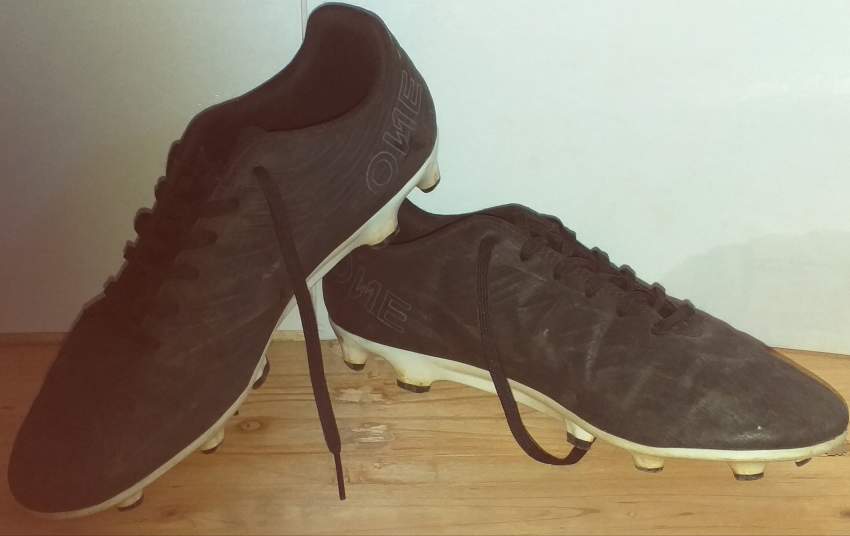 Puma football shoes - 0 - Football equipment  on Aster Vender