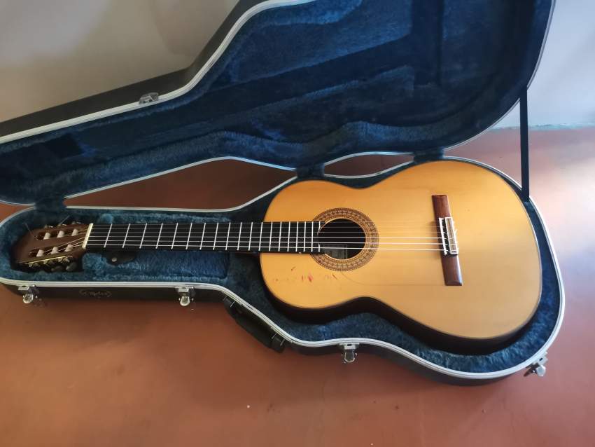 Paco de Lucia Flamenco Negra Guitar Collection - 7 - Other guitars  on Aster Vender