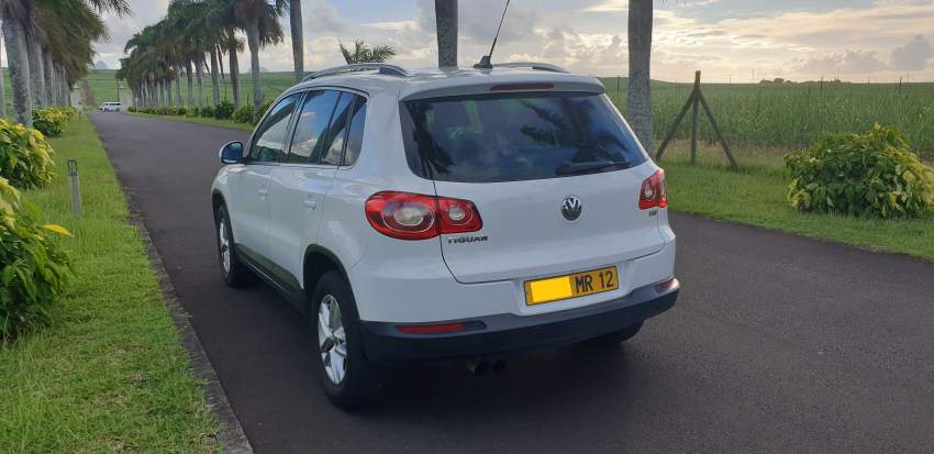 Sale of Tiguan Volkswagen - 2 - Off Roader Cars  on Aster Vender