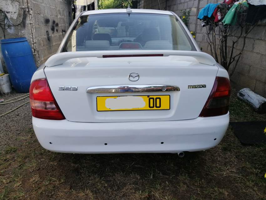 Mazda 323 familia à vendre  - 1 - Family Cars  on Aster Vender