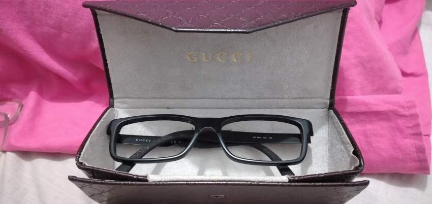 Monture  Gucci Original with box   on Aster Vender
