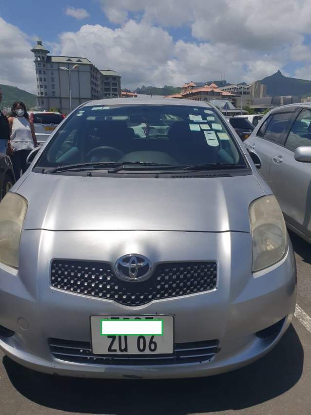 Toyota Vitz Year 06 - AUTOMATIC - 102,000 KM on Aster Vender
