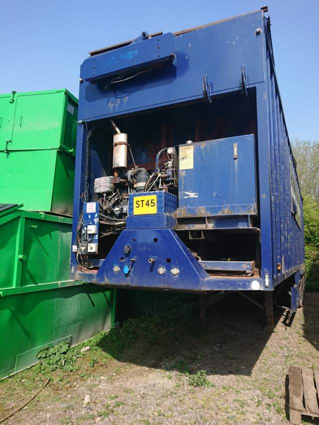 Trailer  - 1 - Trailers  on Aster Vender