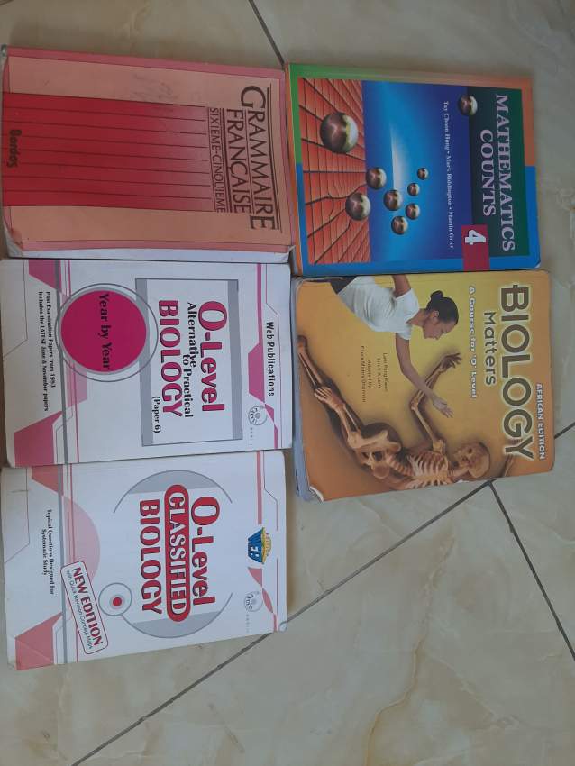 Books for Secondary students  - 0 - Primary school  on Aster Vender
