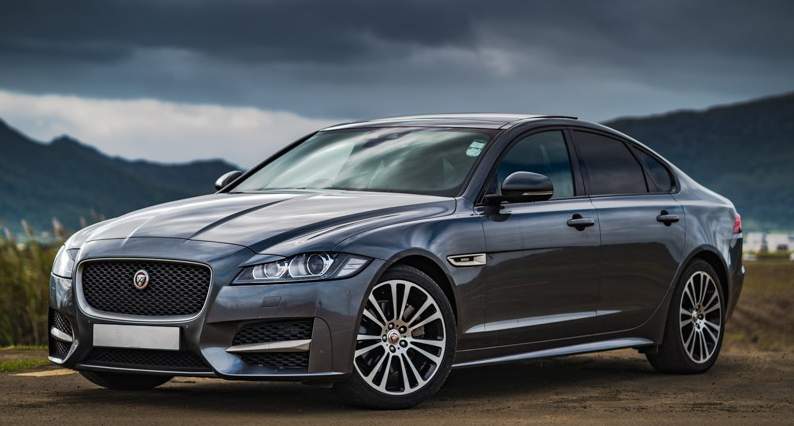 Jaguar XF R-sport 2016 - 0 - Luxury Cars  on Aster Vender