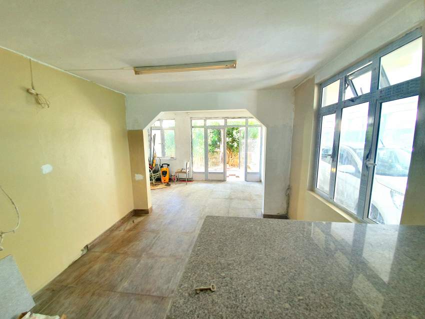 House  for sale in Sodnac, Quatre Bornes - 5 - Building  on Aster Vender