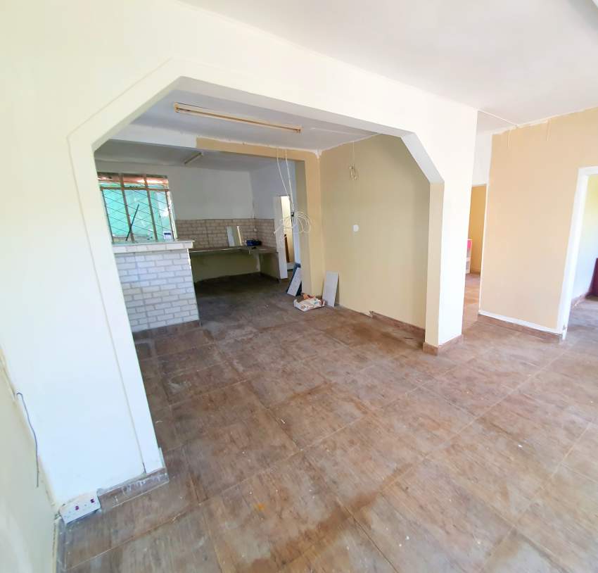 House  for sale in Sodnac, Quatre Bornes - 6 - Building  on Aster Vender