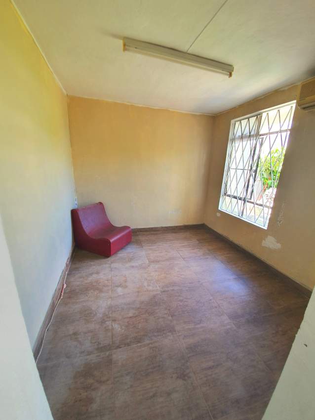 House  for sale in Sodnac, Quatre Bornes - 4 - Building  on Aster Vender