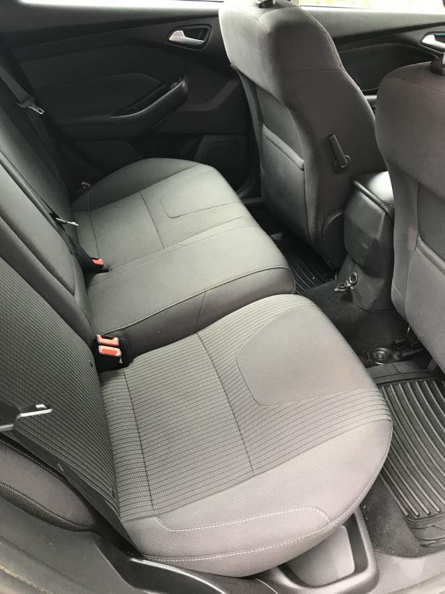 Ford Focus Titanium - perfect condition - 2014 - 0 - Compact cars  on Aster Vender