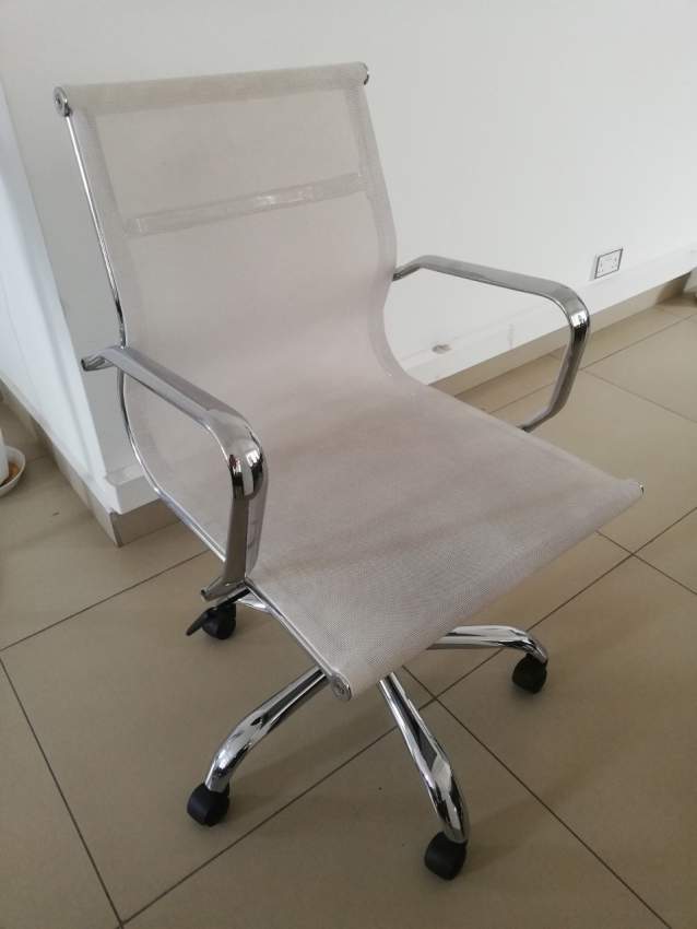 Furniture - office chair - 1 - Others  on Aster Vender