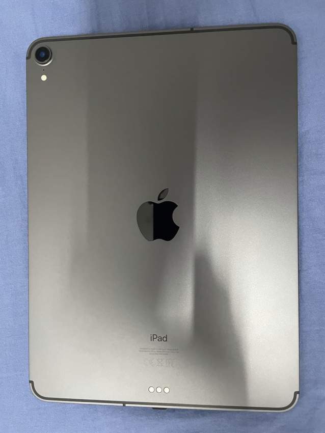 Apple IPAD Pro 11 256GB WiFi + Cellular  - 1 - Tablet  on Aster Vender