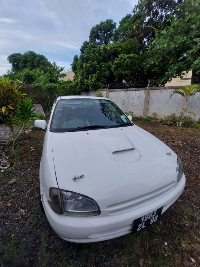 Toyota Starlet  - 2 - Sport Cars  on Aster Vender