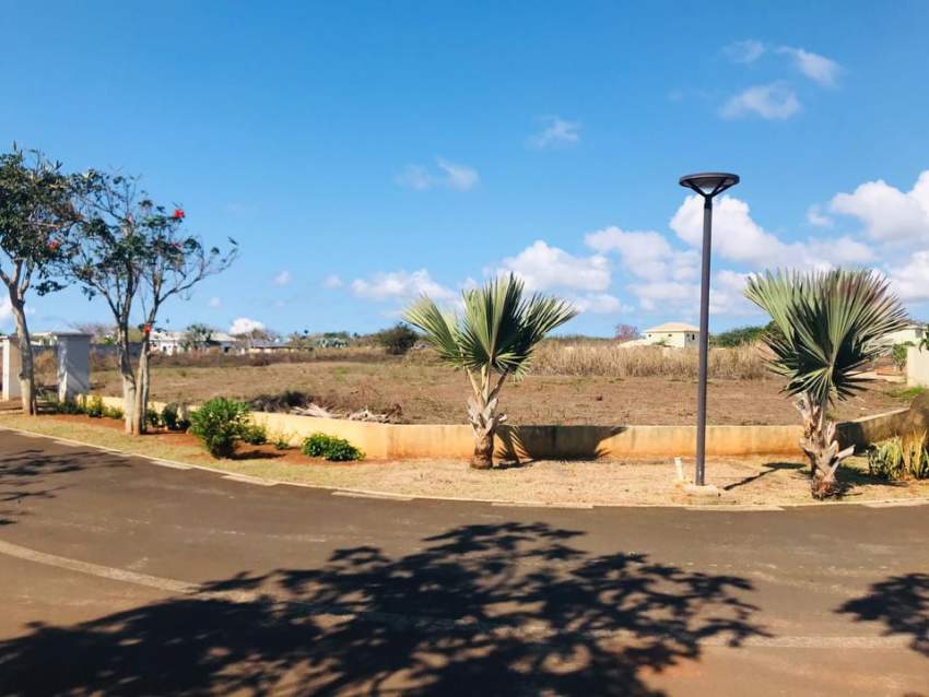 Land on sale in Pointe aux Piments in Morc Gated Harmony - 1 - Land  on Aster Vender