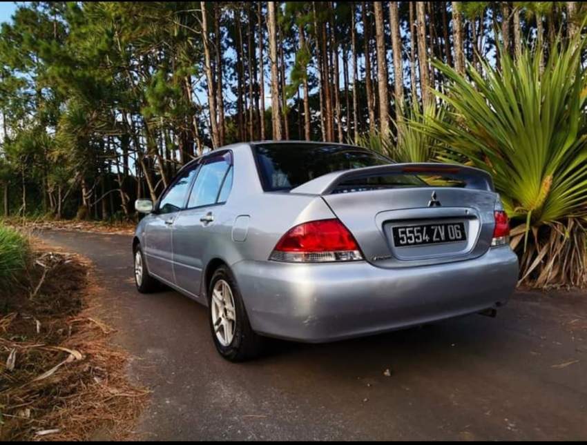 Mitsubishi Lancer 1.5 06  - 5 - Family Cars  on Aster Vender