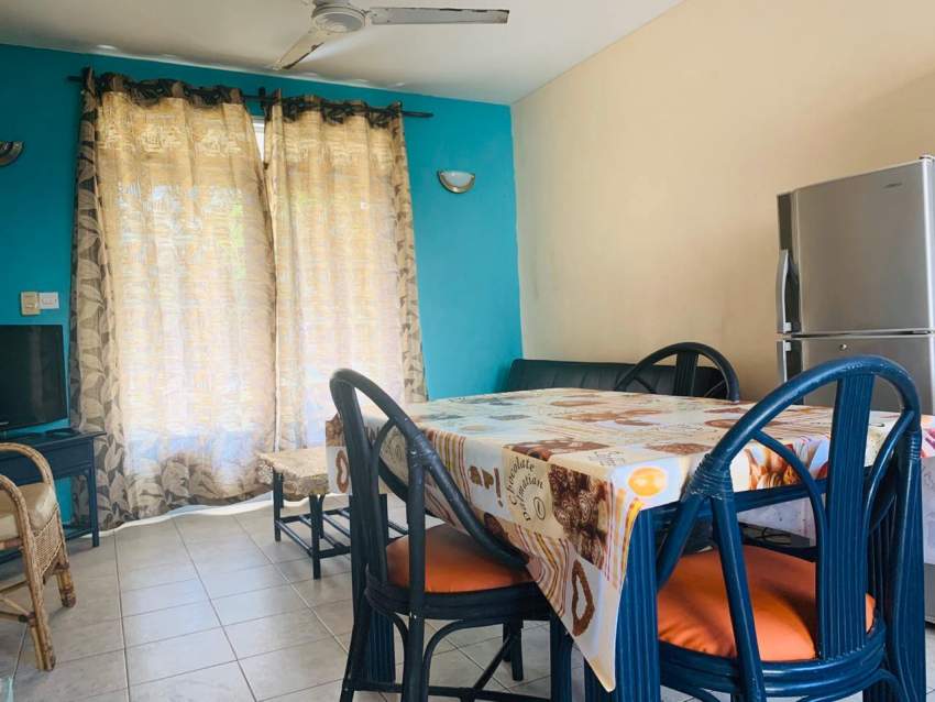 ESCALE VACANCES(bungalow next to the beach with swimming pool) - 1 - Apartments  on Aster Vender