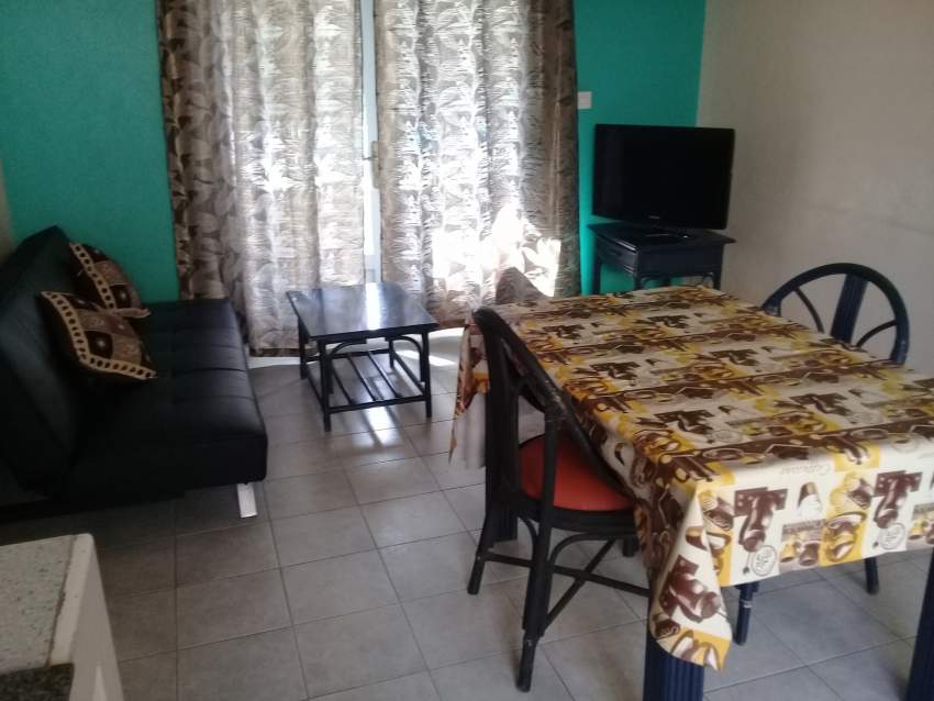 ESCALE VACANCES(bungalow next to the beach with swimming pool) - 6 - Apartments  on Aster Vender