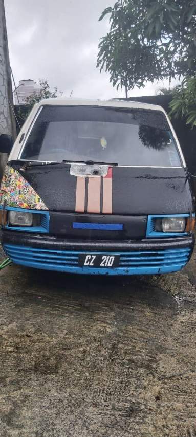 TOYOTA TOWNACE 1987 on Aster Vender