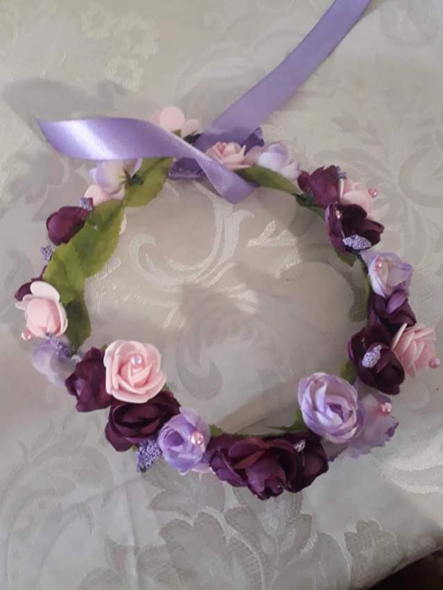 Bouquet and crown set - 1 - Wedding Decor  on Aster Vender