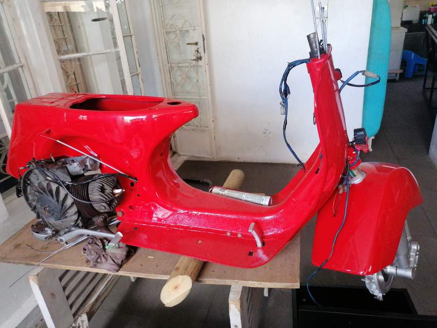 Vin Tage vespa 150 T5 - 0 - Scooters (above 50cc)  on Aster Vender