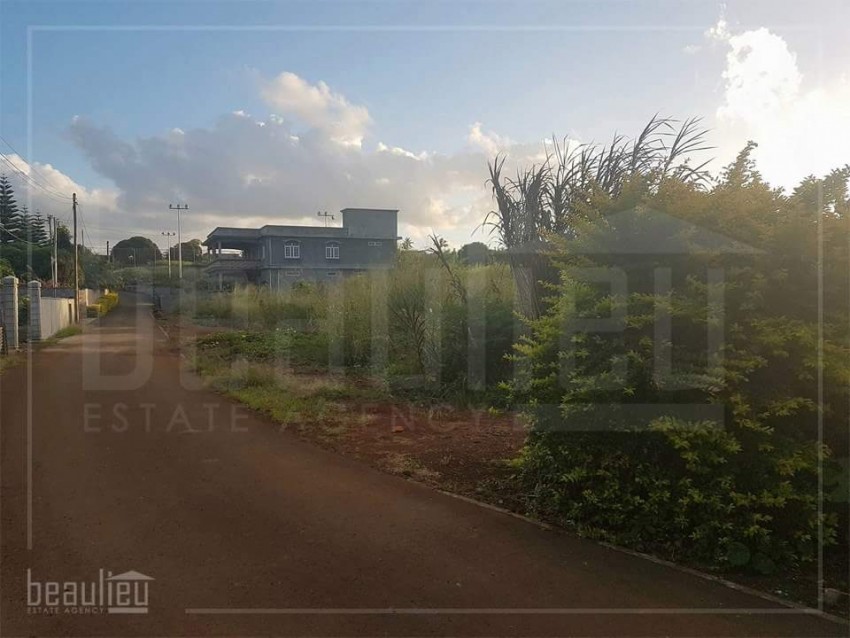 2 plots of residential lands in Belle Vue Maurel - 0 - Land  on Aster Vender