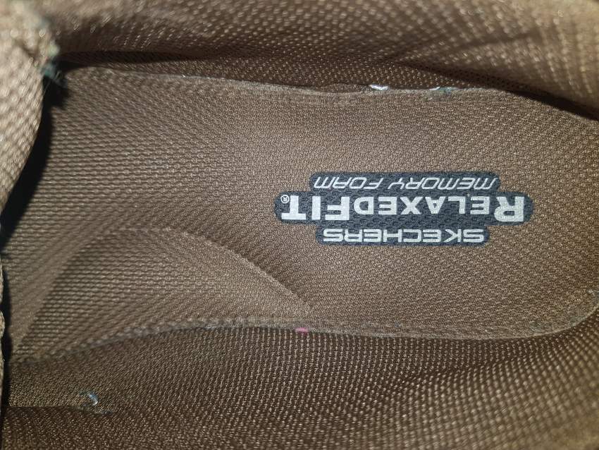 Nike Air Max 720 and Sketchers - 2 - Sneakers  on Aster Vender