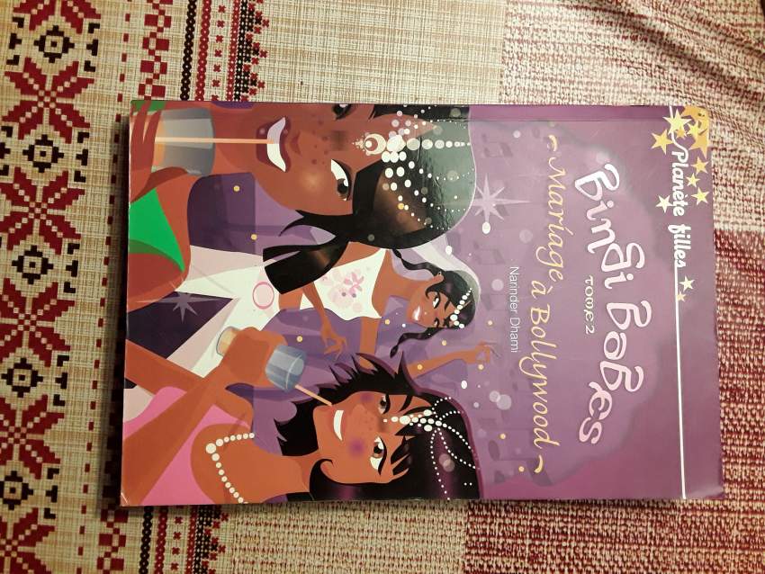 Mariage à Hollywood - 1 - Fictional books  on Aster Vender