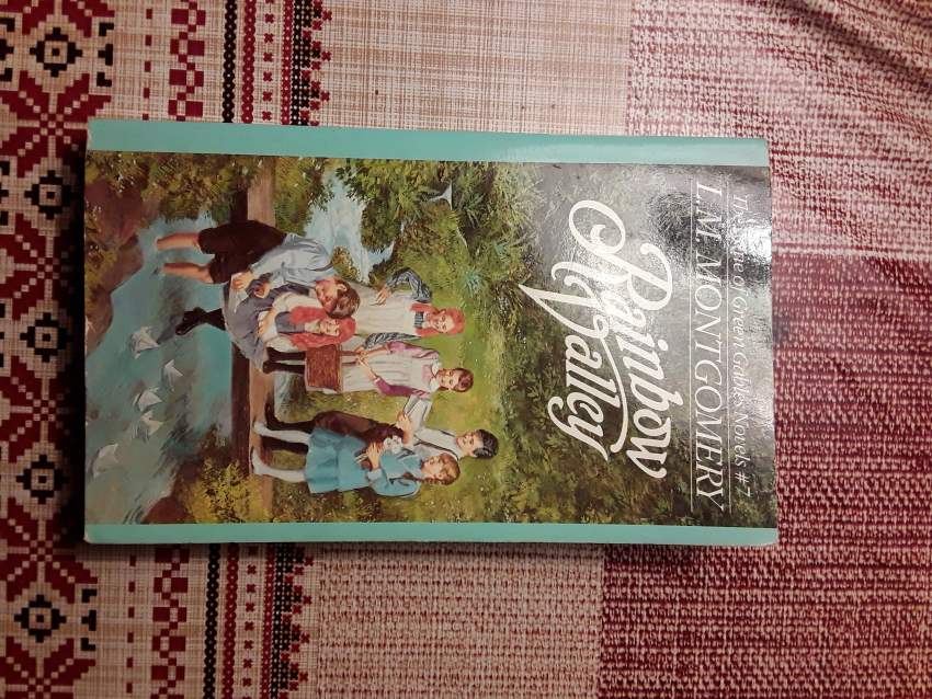 Rainbow Valley - 0 - Fictional books  on Aster Vender