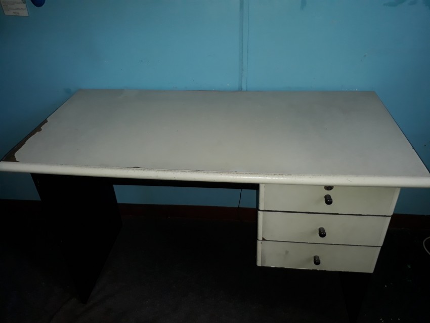 Office desk - 0 - Desks  on Aster Vender