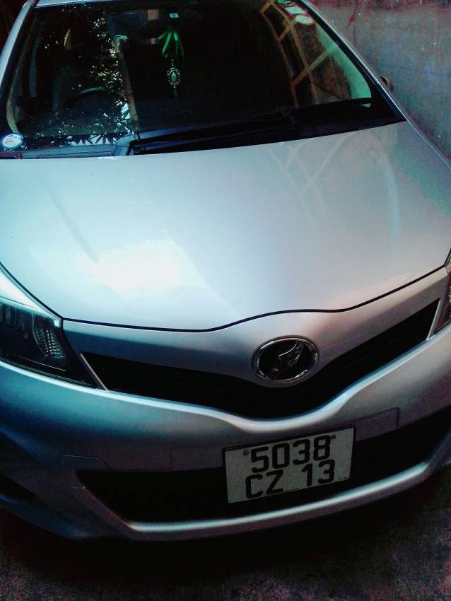 Automatic toyota vitz.year 2013 - 0 - Family Cars  on Aster Vender